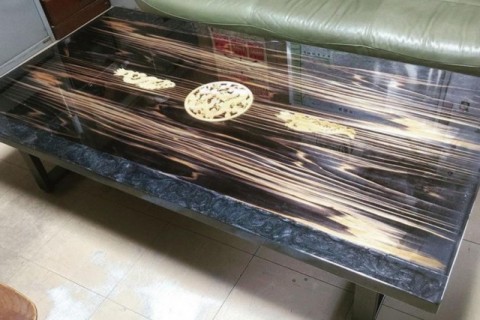 Dyeing resin table